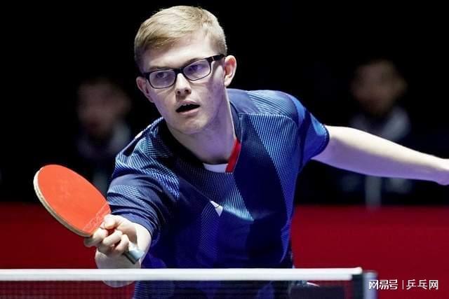 全力一搏的 全力一搏的