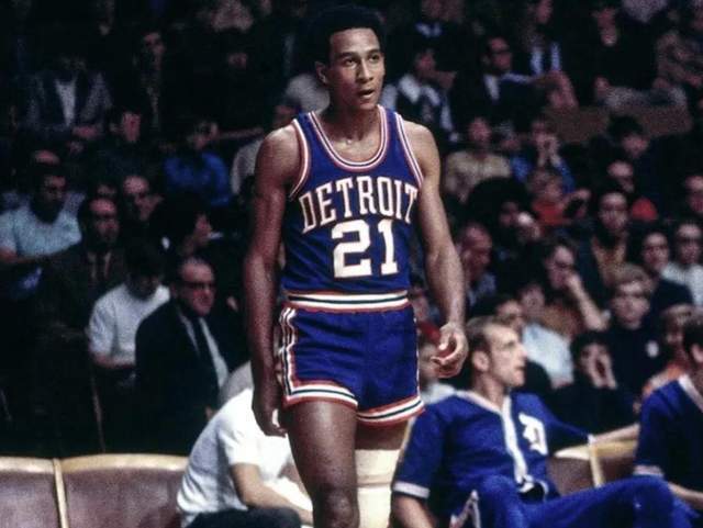 限制对手的 限制对手的